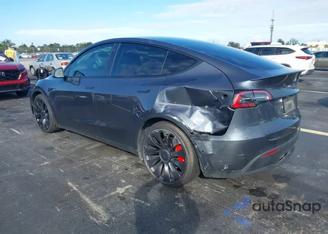 2022 Tesla Model Y Performance Dual Motor All-Wheel Drive from USA, damaged, VIN 7SAYGDEF5NF373758